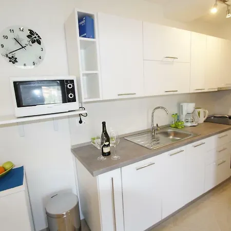 Apartment Luan *